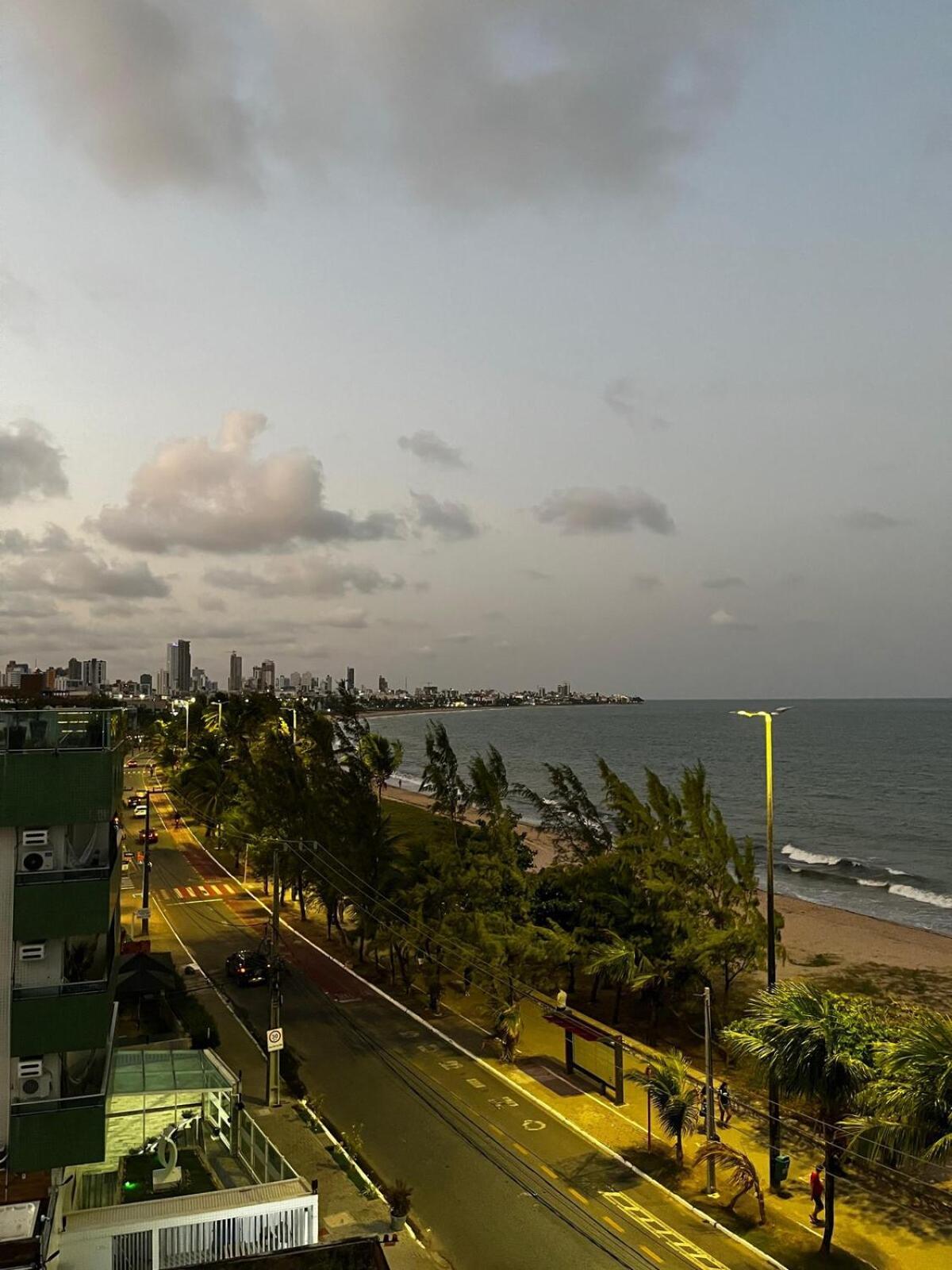 Apartamento Flat Beira-mar Em Manaira *